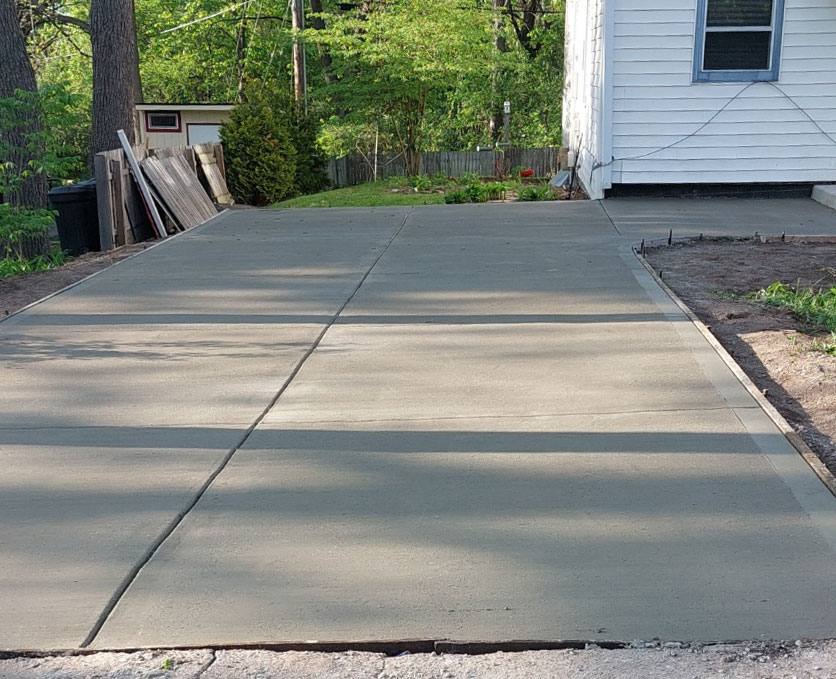 broom finish concrete driveway